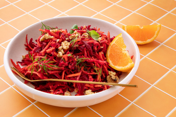 Beetroot carrot and apple salad L