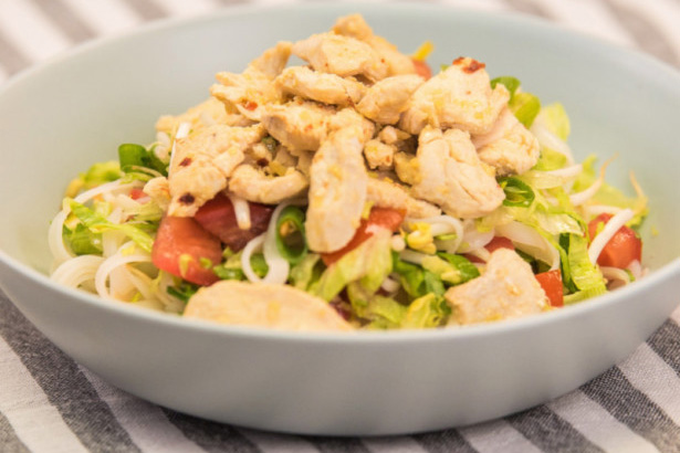 Thai chicken salad small