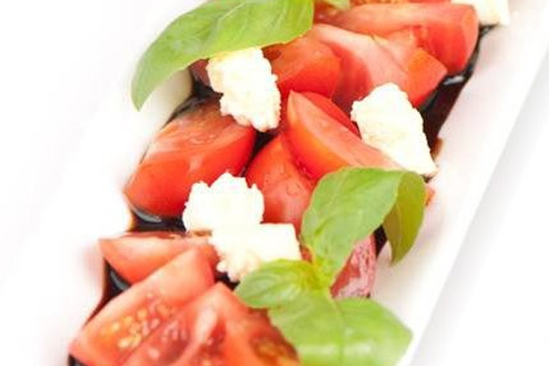 Tomatoes with feta and balsamic glaze