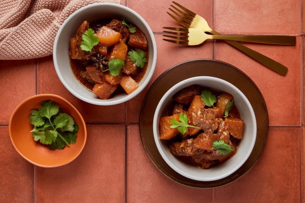 Daikon and beef stew