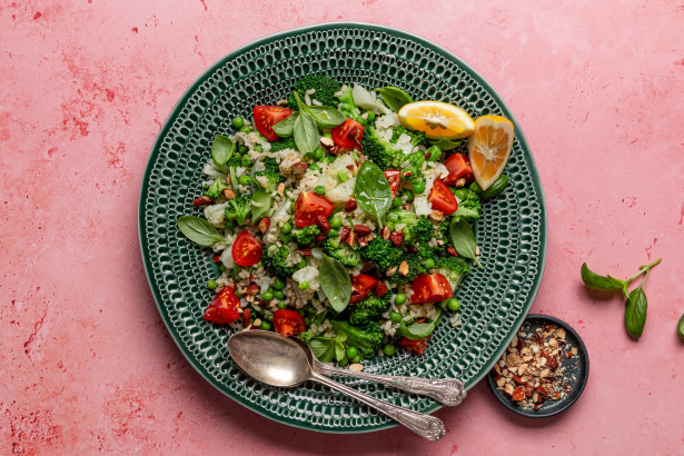 Pea tomato rice salad L v3