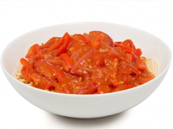 Pasta with tomato capsicum sauce 600x450