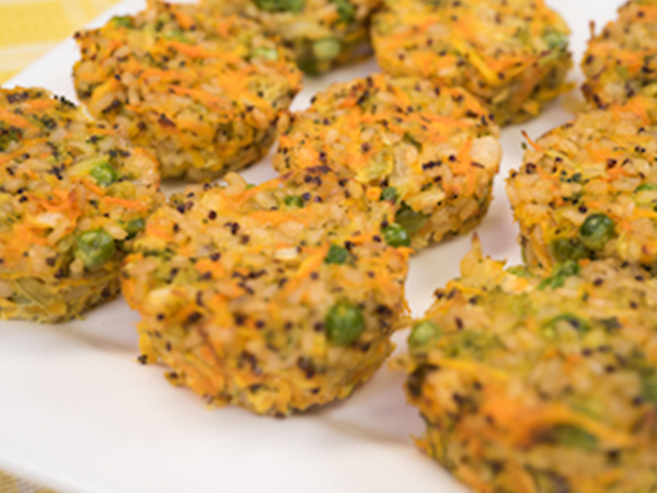 Vege rice quinoa cakes 600x450