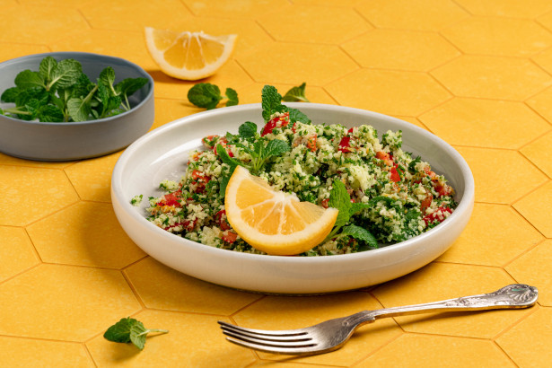 Tabbouleh salad and cauliflower couscous L v2